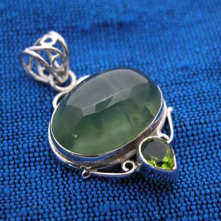 prehnite pendant