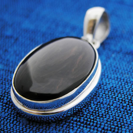 Mahogany obsidian pendant