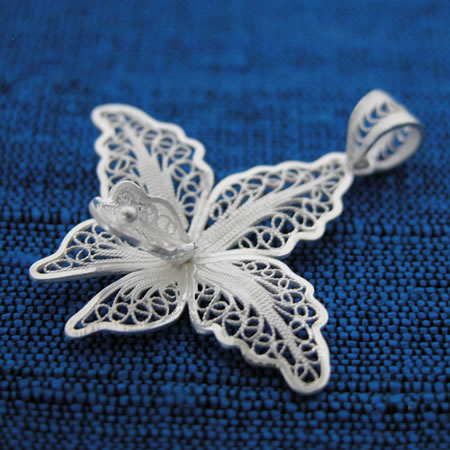 Wholesale sterling filigree pendant.