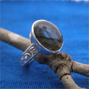 wholesale 925 ring in labradorite